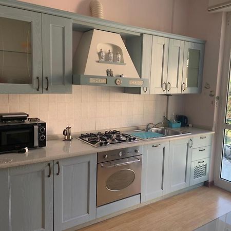 Appartamento Tevere Finale Ligure Exterior foto