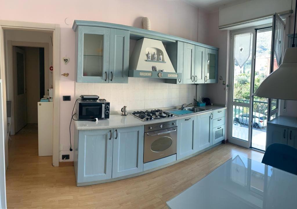 Appartamento Tevere Finale Ligure Exterior foto