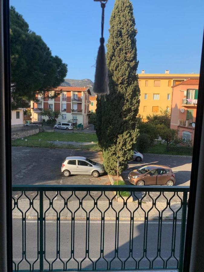 Appartamento Tevere Finale Ligure Exterior foto